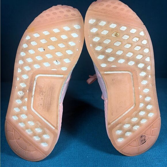 Adidas NMD_R1 Primeknit Clear Orange Women sneakers size 6.5 - Picture 7 of 8